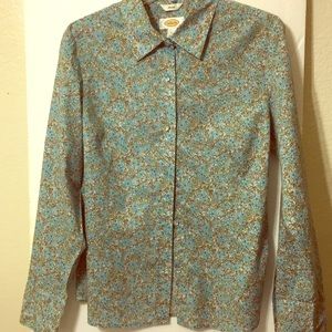 Talbots button up blouse, w / beautiful buttons.